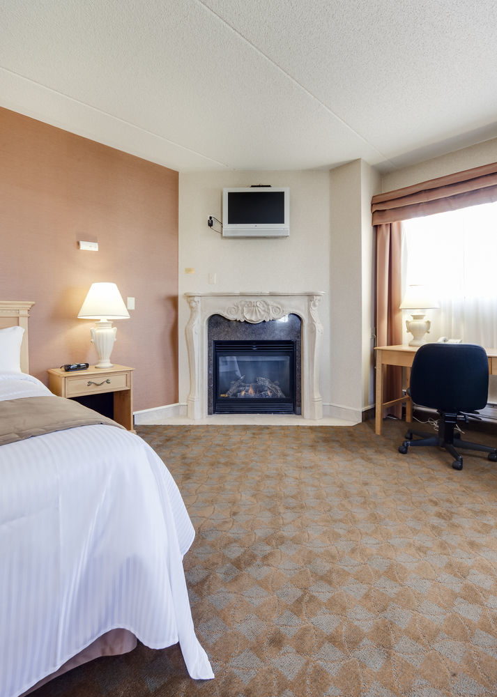 Monte Carlo Inn Brampton Eksteriør billede