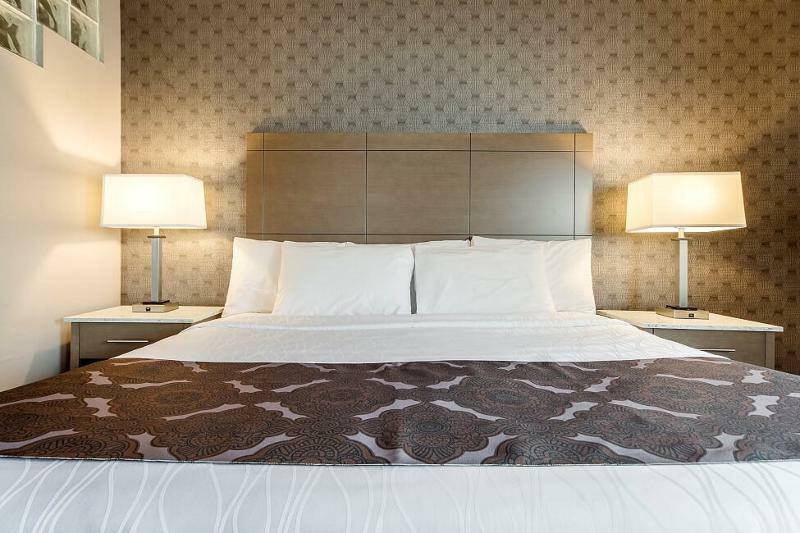 Monte Carlo Inn Brampton Eksteriør billede